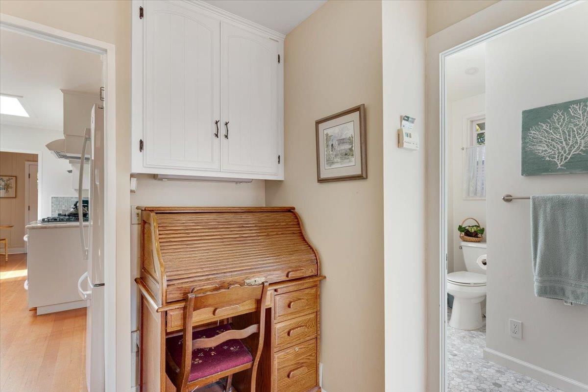 Detail Gallery Image 16 of 31 For 311 Cedar St, Pacific Grove,  CA 93950 - 2 Beds | 1 Baths