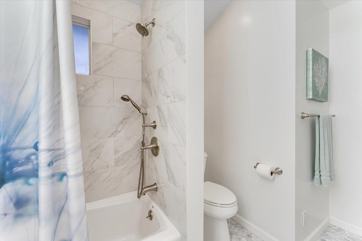 Detail Gallery Image 18 of 31 For 311 Cedar St, Pacific Grove,  CA 93950 - 2 Beds | 1 Baths