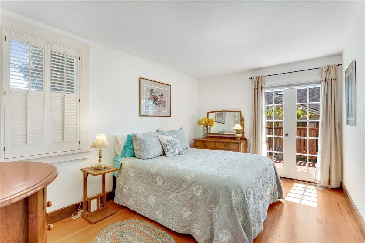 Detail Gallery Image 20 of 31 For 311 Cedar St, Pacific Grove,  CA 93950 - 2 Beds | 1 Baths