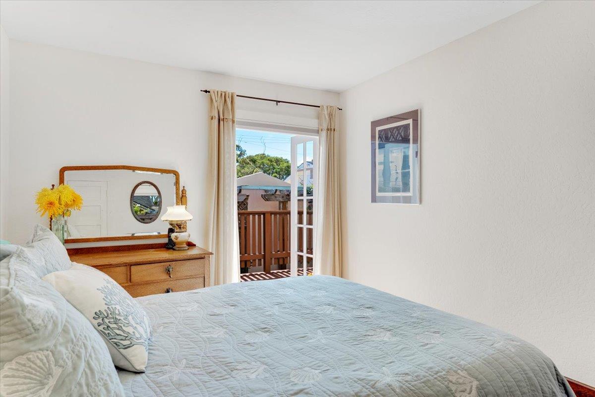Detail Gallery Image 21 of 31 For 311 Cedar St, Pacific Grove,  CA 93950 - 2 Beds | 1 Baths