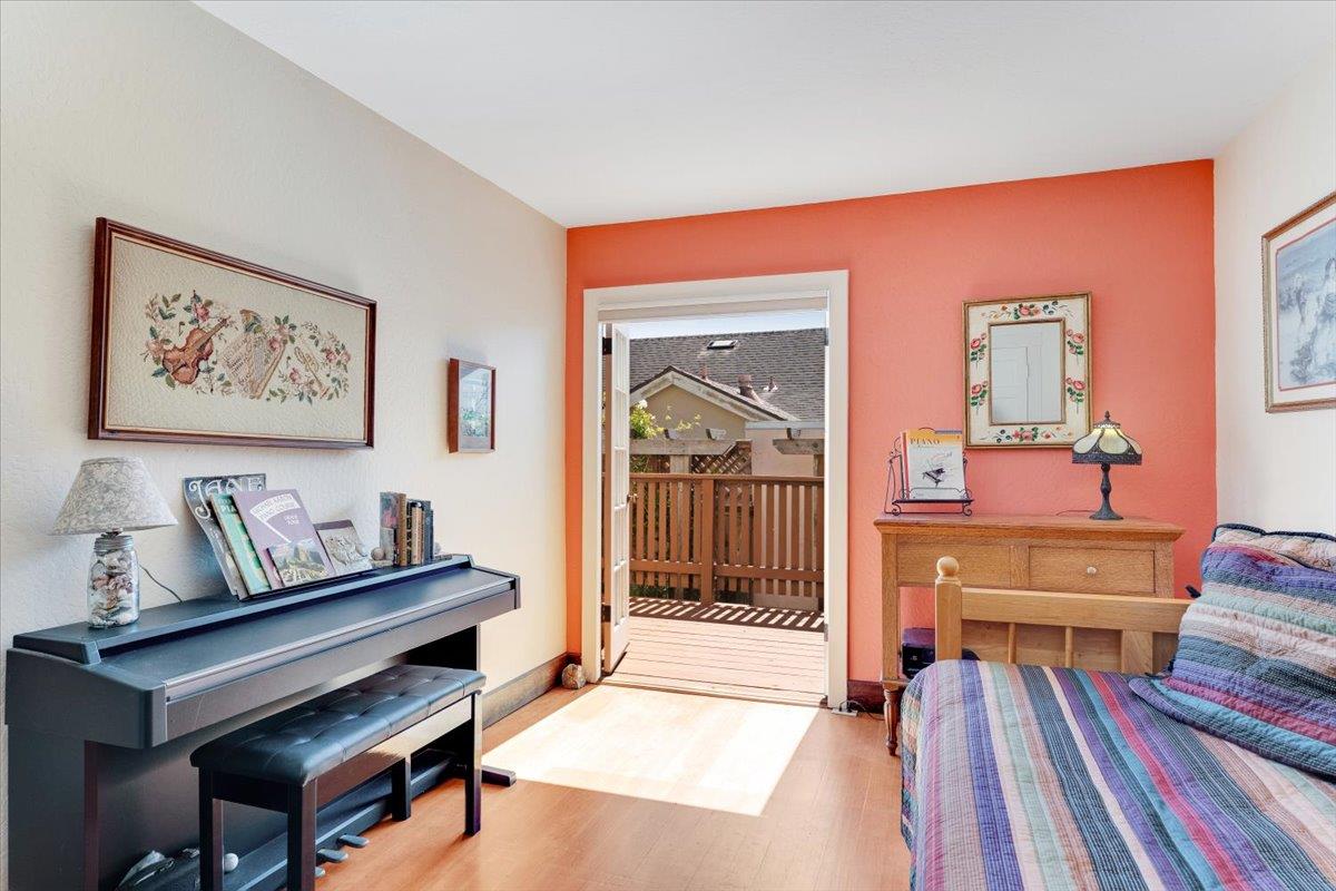 Detail Gallery Image 23 of 31 For 311 Cedar St, Pacific Grove,  CA 93950 - 2 Beds | 1 Baths