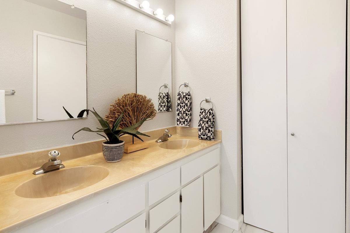 Detail Gallery Image 18 of 27 For 360 Innisfree Dr #54,  Daly City,  CA 94015 - 2 Beds | 2 Baths