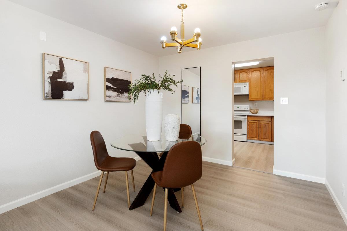 Detail Gallery Image 5 of 27 For 360 Innisfree Dr #54,  Daly City,  CA 94015 - 2 Beds | 2 Baths