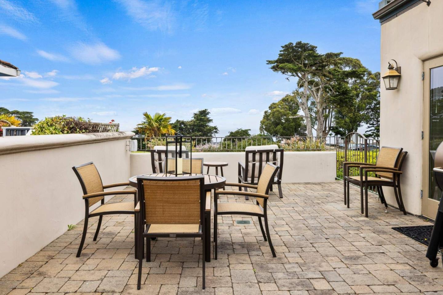 Detail Gallery Image 25 of 69 For 836 Jewell Ave, Pacific Grove,  CA 93950 - 3 Beds | 2/1 Baths