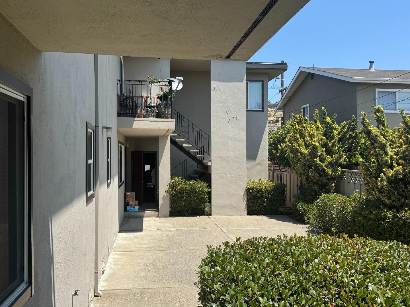 Detail Gallery Image 8 of 19 For 620 Grand Ave, South San Francisco,  CA 94080 - – Beds | – Baths