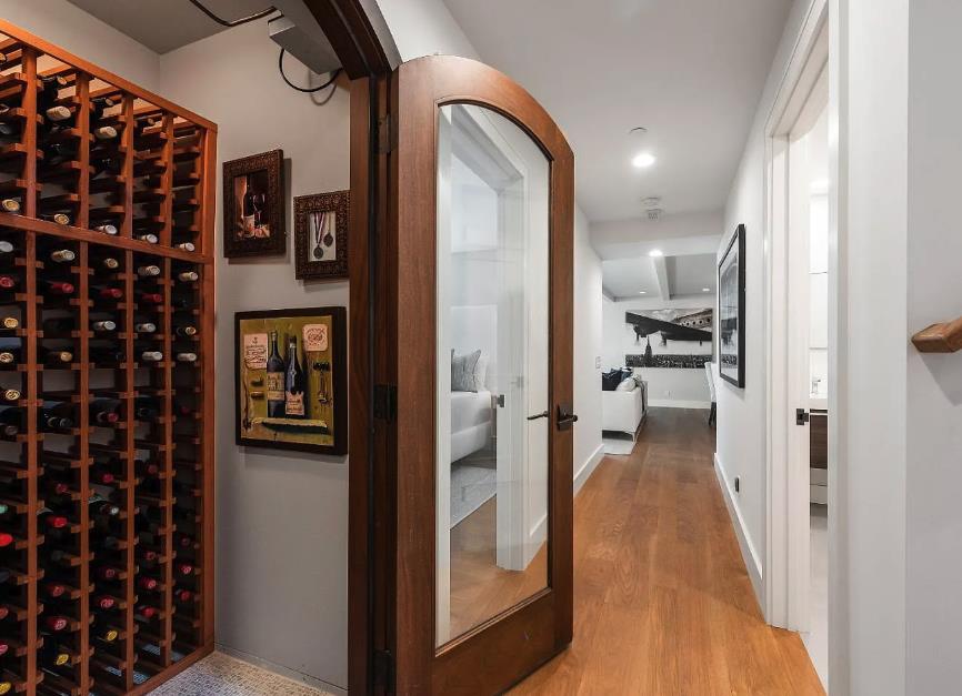 Detail Gallery Image 19 of 27 For 48 Middlegate St, Atherton,  CA 94027 - 5 Beds | 3/1 Baths