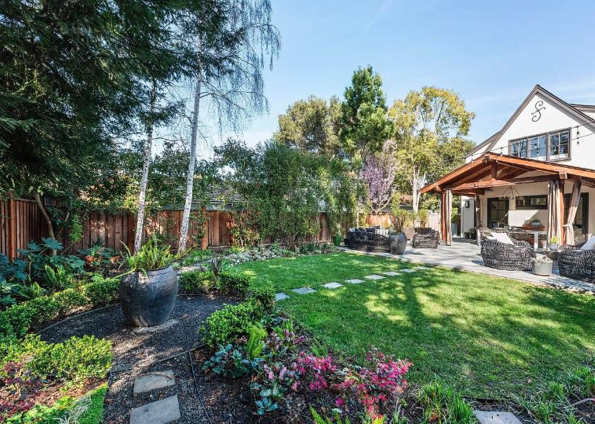 Detail Gallery Image 25 of 27 For 48 Middlegate St, Atherton,  CA 94027 - 5 Beds | 3/1 Baths