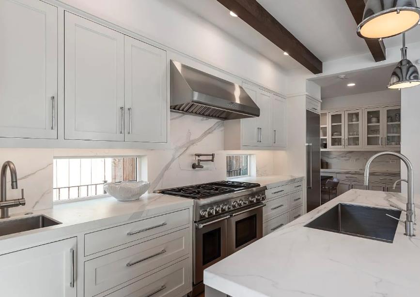 Detail Gallery Image 6 of 27 For 48 Middlegate St, Atherton,  CA 94027 - 5 Beds | 3/1 Baths