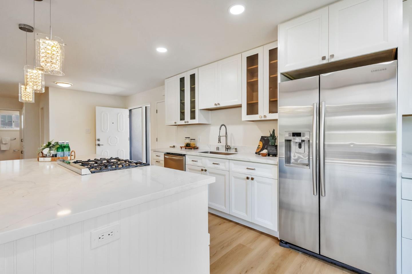 Detail Gallery Image 12 of 38 For 1890 Claremont Dr, San Bruno,  CA 94066 - 3 Beds | 2 Baths