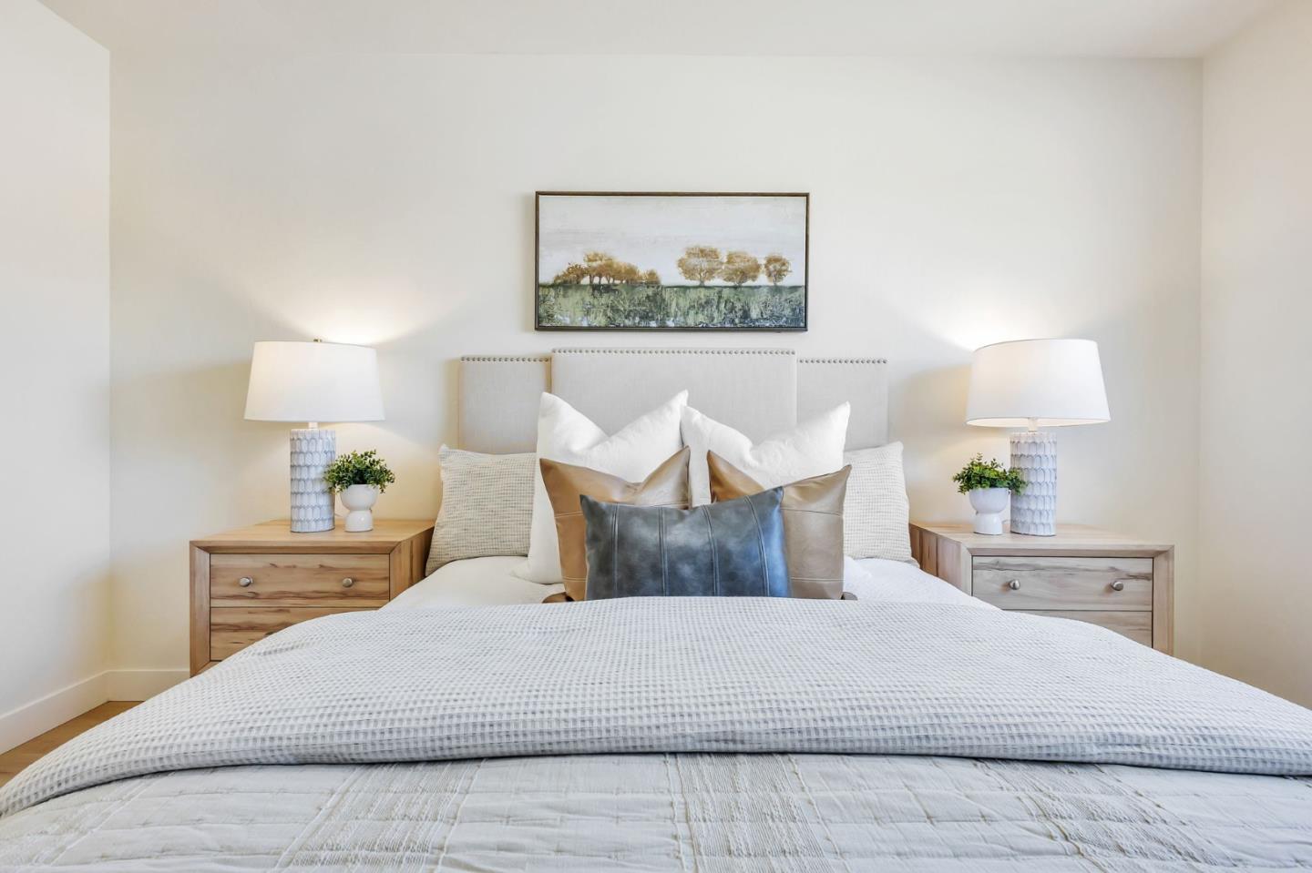 Detail Gallery Image 25 of 38 For 1890 Claremont Dr, San Bruno,  CA 94066 - 3 Beds | 2 Baths