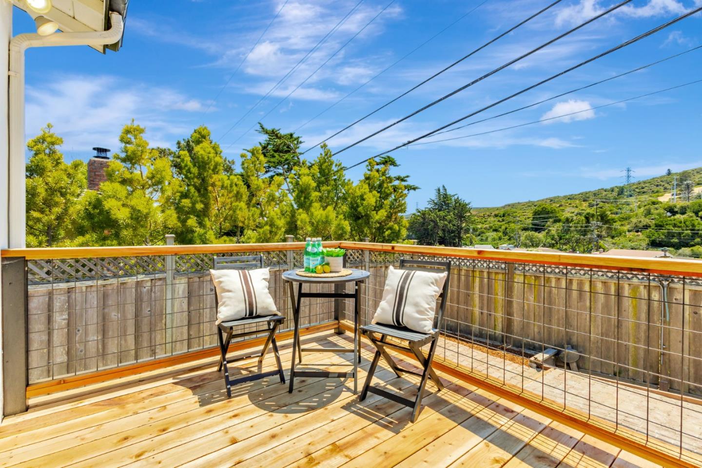 Detail Gallery Image 31 of 38 For 1890 Claremont Dr, San Bruno,  CA 94066 - 3 Beds | 2 Baths