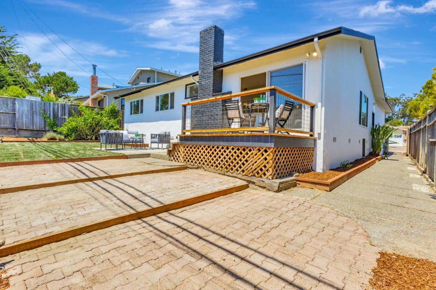 Detail Gallery Image 35 of 38 For 1890 Claremont Dr, San Bruno,  CA 94066 - 3 Beds | 2 Baths