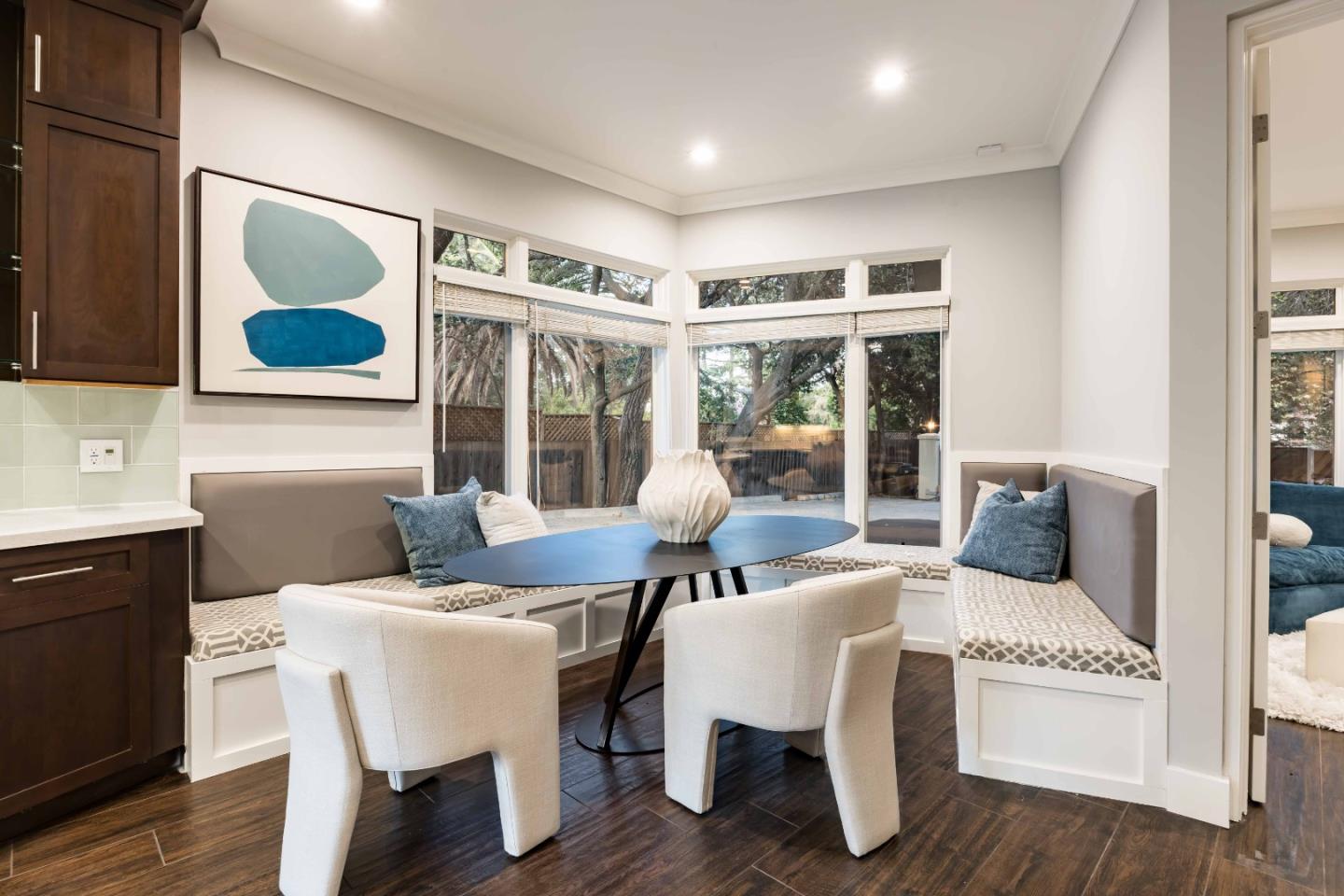 Detail Gallery Image 12 of 45 For 706 N San Antonio Rd, Los Altos,  CA 94022 - 4 Beds | 5/1 Baths