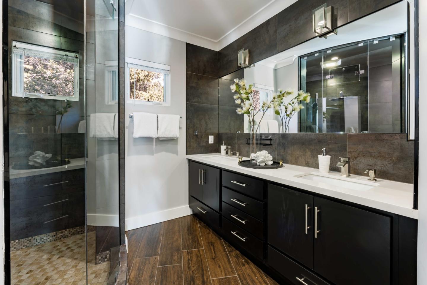 Detail Gallery Image 22 of 45 For 706 N San Antonio Rd, Los Altos,  CA 94022 - 4 Beds | 5/1 Baths