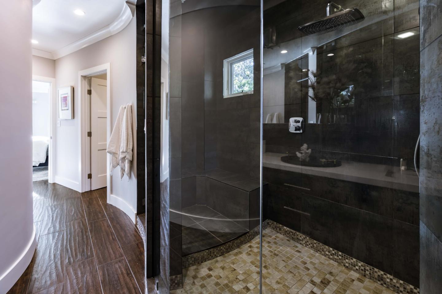 Detail Gallery Image 23 of 45 For 706 N San Antonio Rd, Los Altos,  CA 94022 - 4 Beds | 5/1 Baths