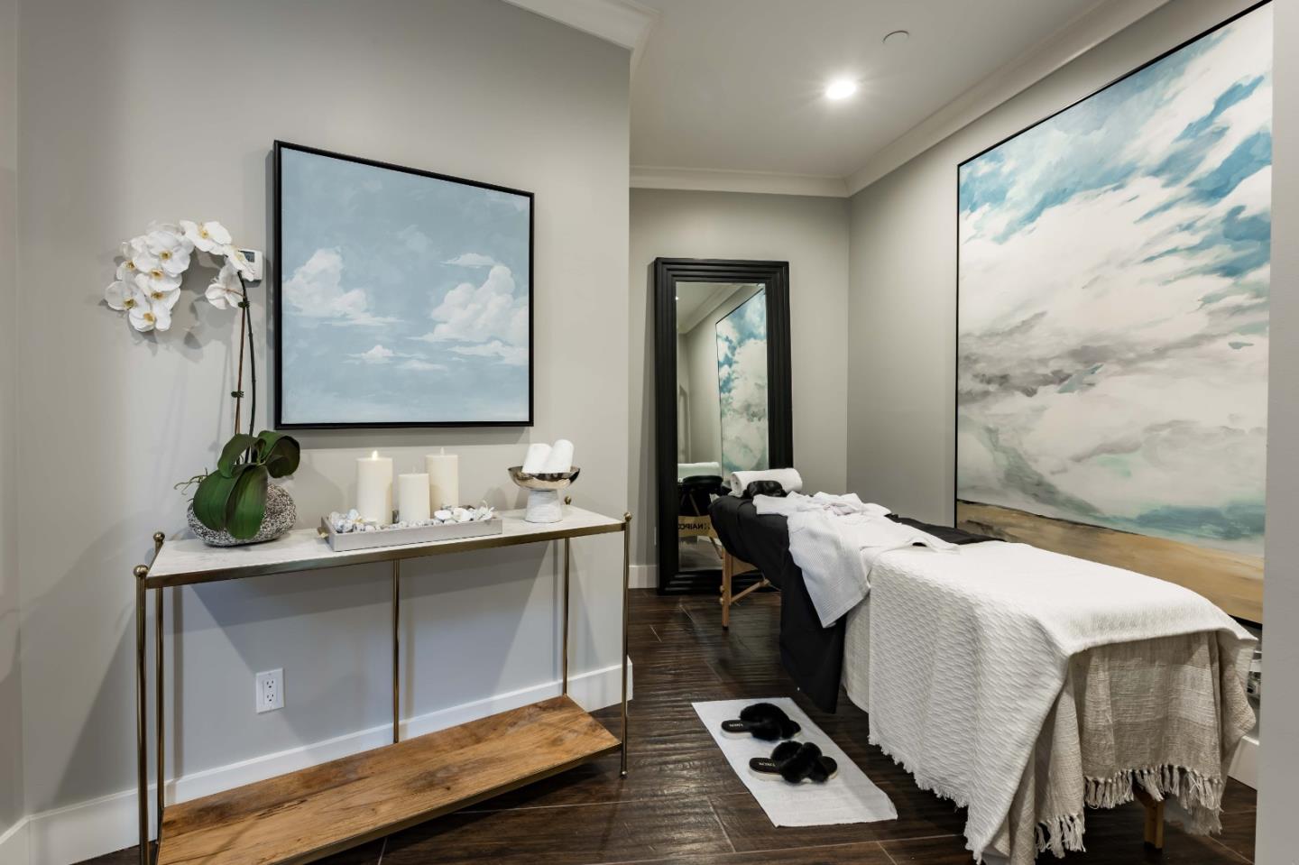 Detail Gallery Image 30 of 45 For 706 N San Antonio Rd, Los Altos,  CA 94022 - 4 Beds | 5/1 Baths