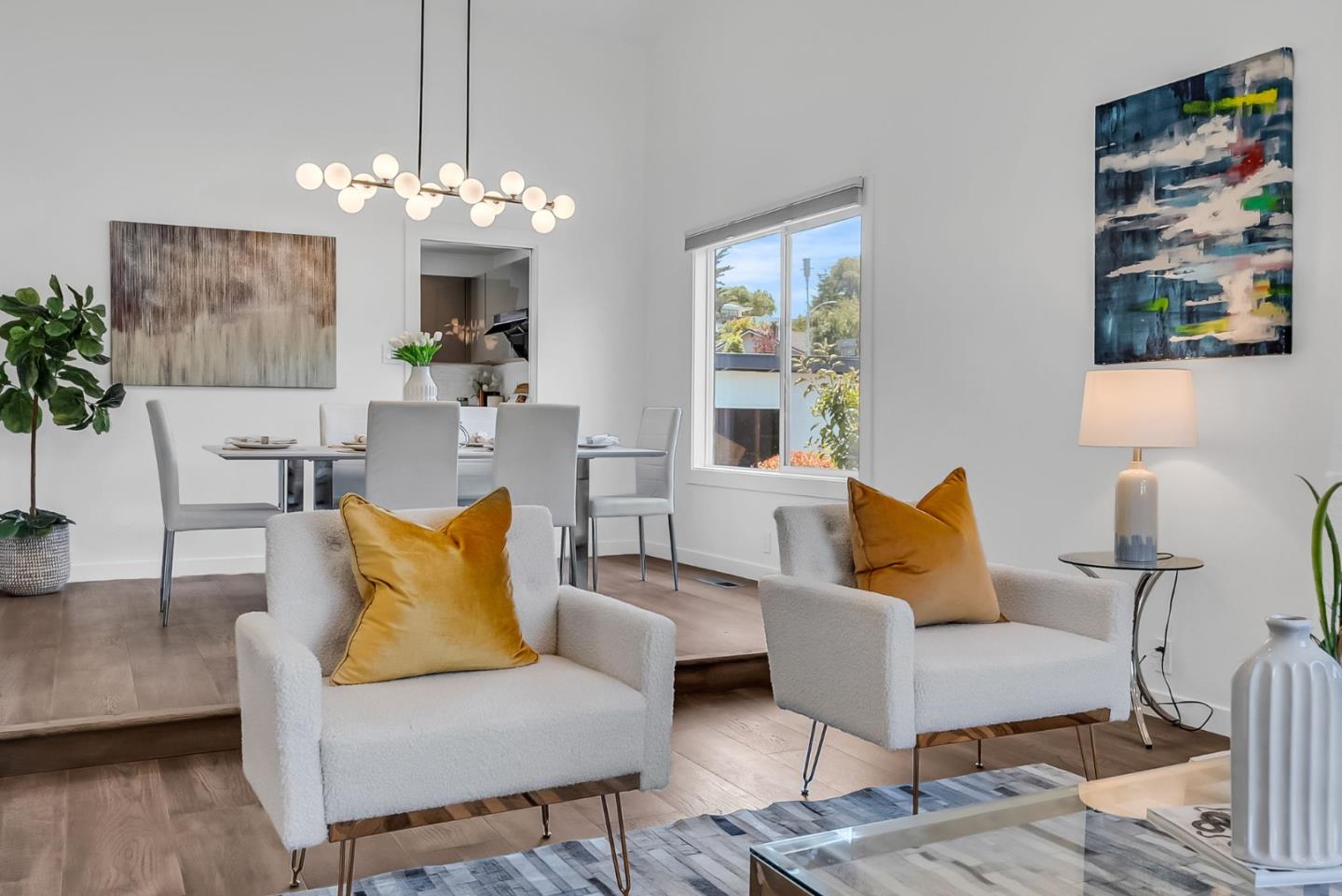 Detail Gallery Image 12 of 78 For 6 Whitecliff Ct, San Mateo,  CA 94402 - 4 Beds | 3 Baths