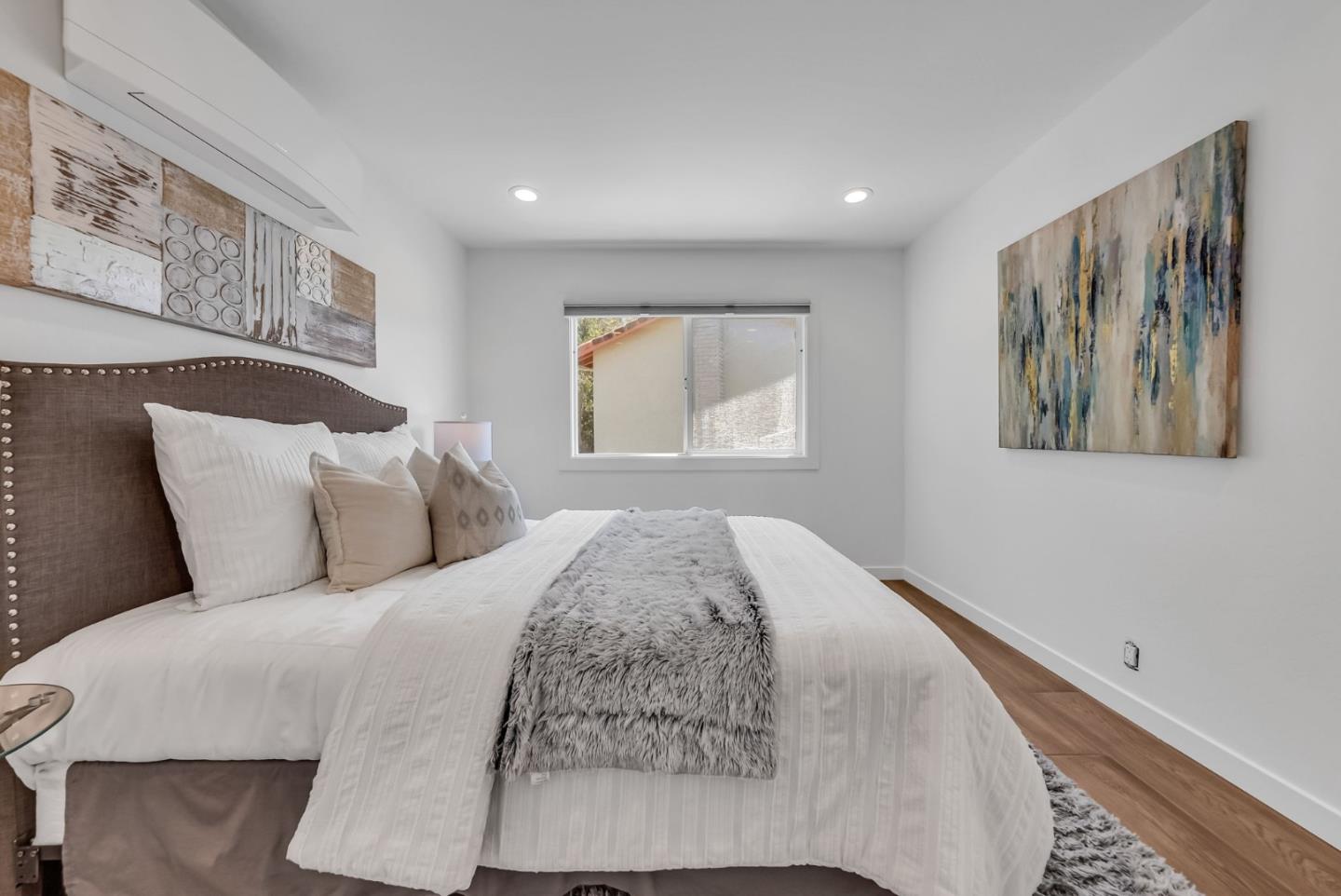 Detail Gallery Image 42 of 78 For 6 Whitecliff Ct, San Mateo,  CA 94402 - 4 Beds | 3 Baths
