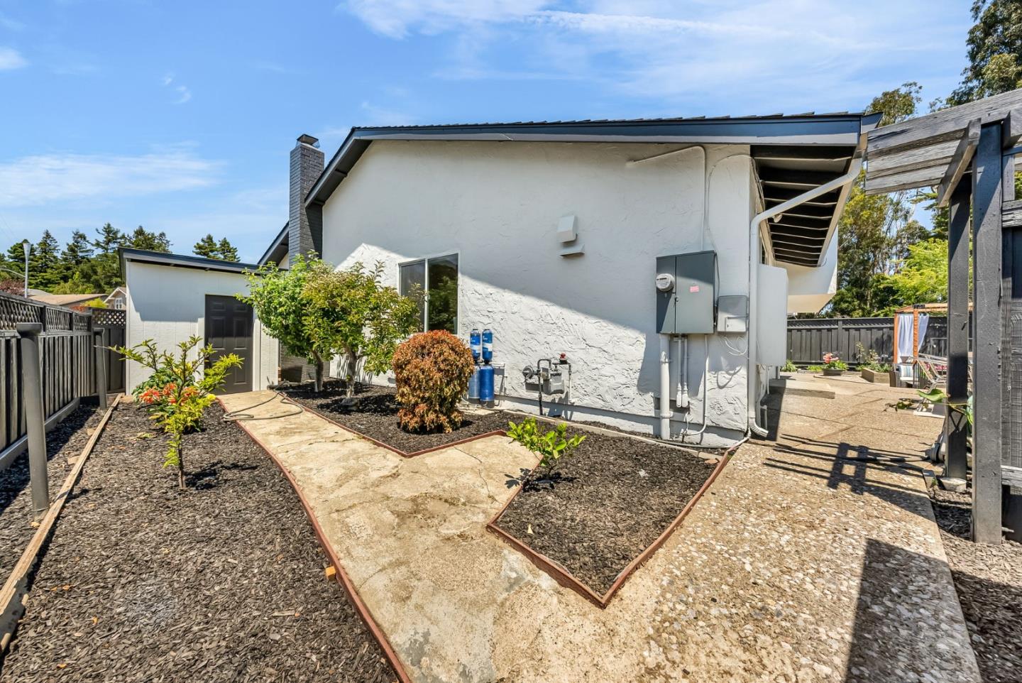 Detail Gallery Image 54 of 78 For 6 Whitecliff Ct, San Mateo,  CA 94402 - 4 Beds | 3 Baths