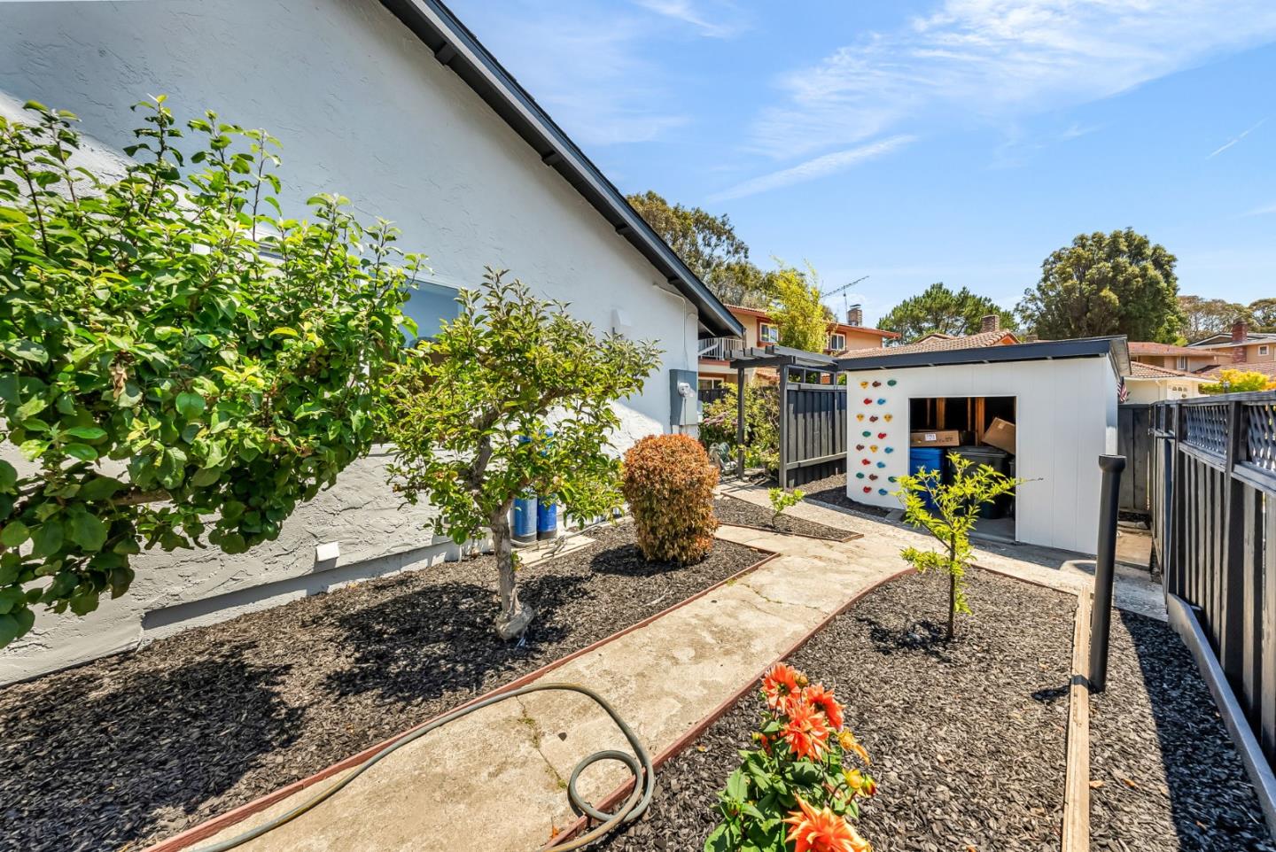 Detail Gallery Image 55 of 78 For 6 Whitecliff Ct, San Mateo,  CA 94402 - 4 Beds | 3 Baths