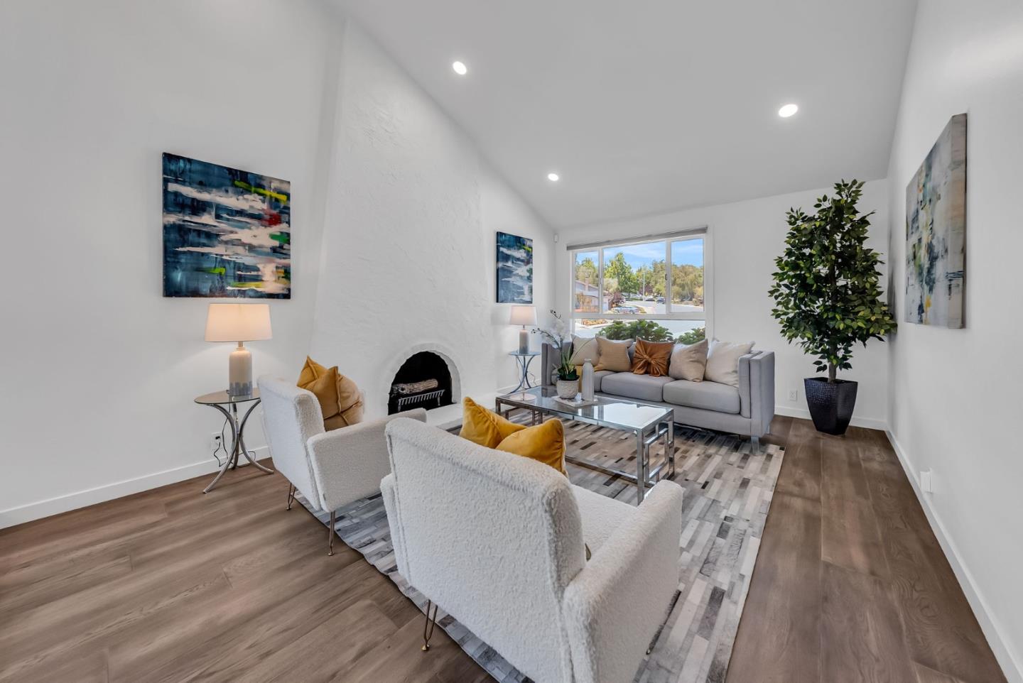 Detail Gallery Image 9 of 78 For 6 Whitecliff Ct, San Mateo,  CA 94402 - 4 Beds | 3 Baths