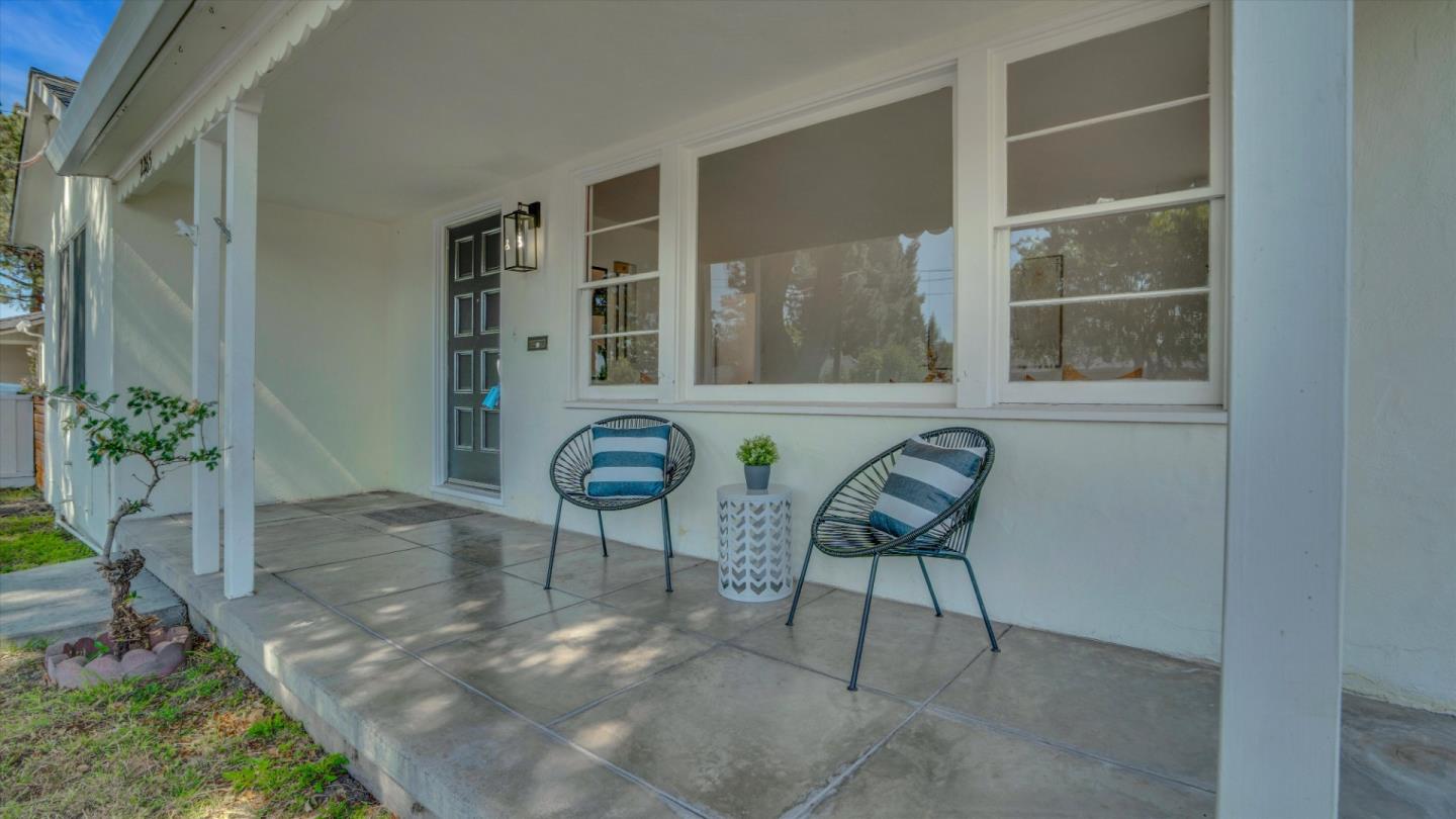 Detail Gallery Image 4 of 27 For 2265 Avila Ave, Santa Clara,  CA 95050 - 2 Beds | 1 Baths