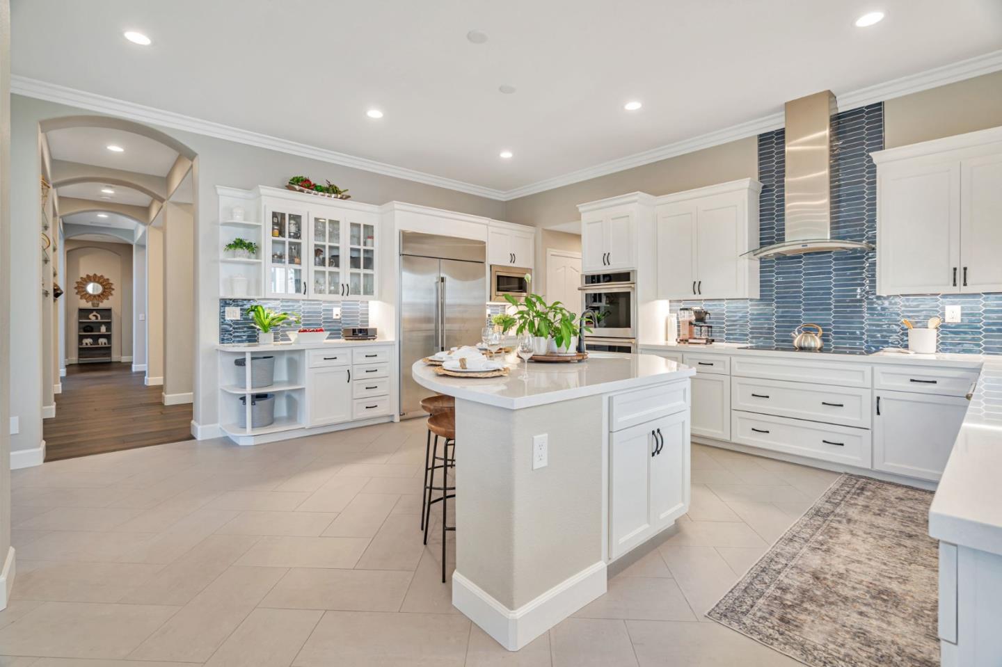 Detail Gallery Image 14 of 77 For 5978 Gleneagles Cir, San Jose,  CA 95138 - 5 Beds | 4/1 Baths
