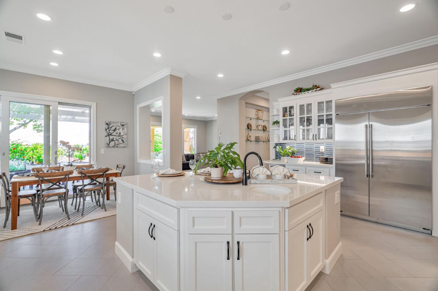 Detail Gallery Image 17 of 77 For 5978 Gleneagles Cir, San Jose,  CA 95138 - 5 Beds | 4/1 Baths