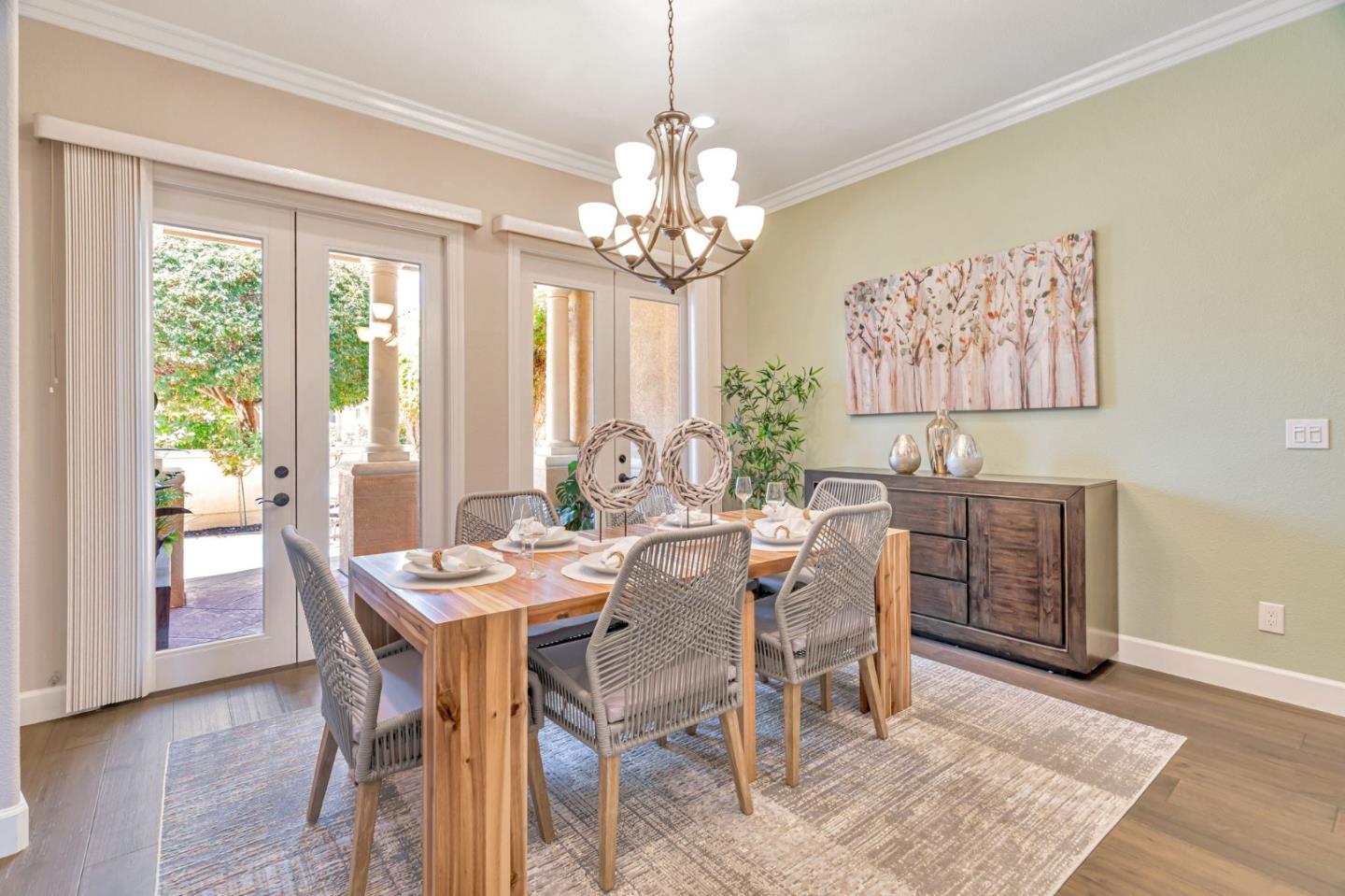 Detail Gallery Image 23 of 77 For 5978 Gleneagles Cir, San Jose,  CA 95138 - 5 Beds | 4/1 Baths