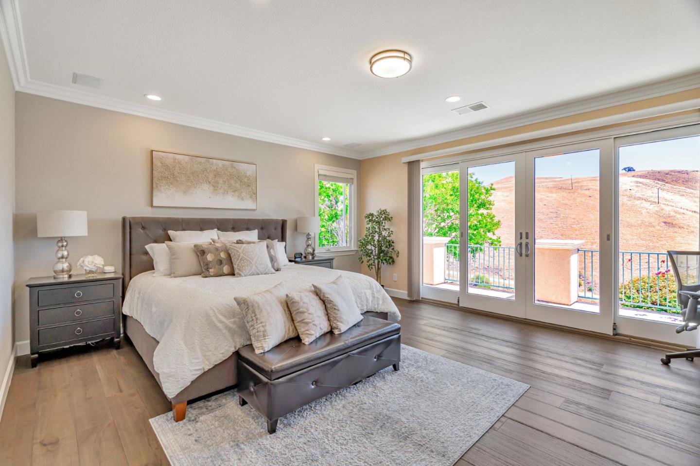 Detail Gallery Image 27 of 77 For 5978 Gleneagles Cir, San Jose,  CA 95138 - 5 Beds | 4/1 Baths