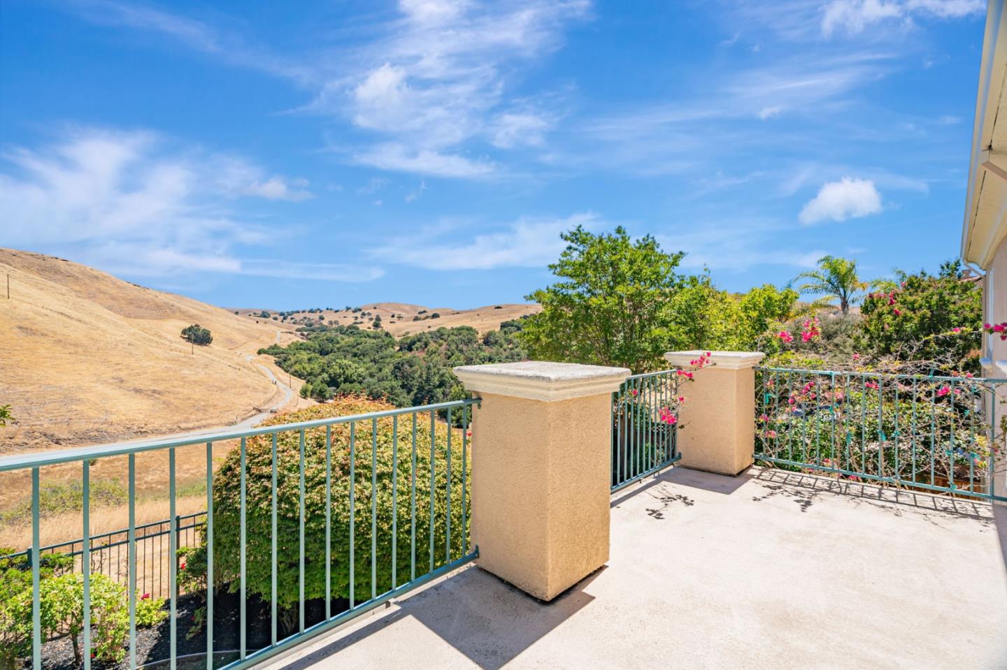 Detail Gallery Image 37 of 77 For 5978 Gleneagles Cir, San Jose,  CA 95138 - 5 Beds | 4/1 Baths
