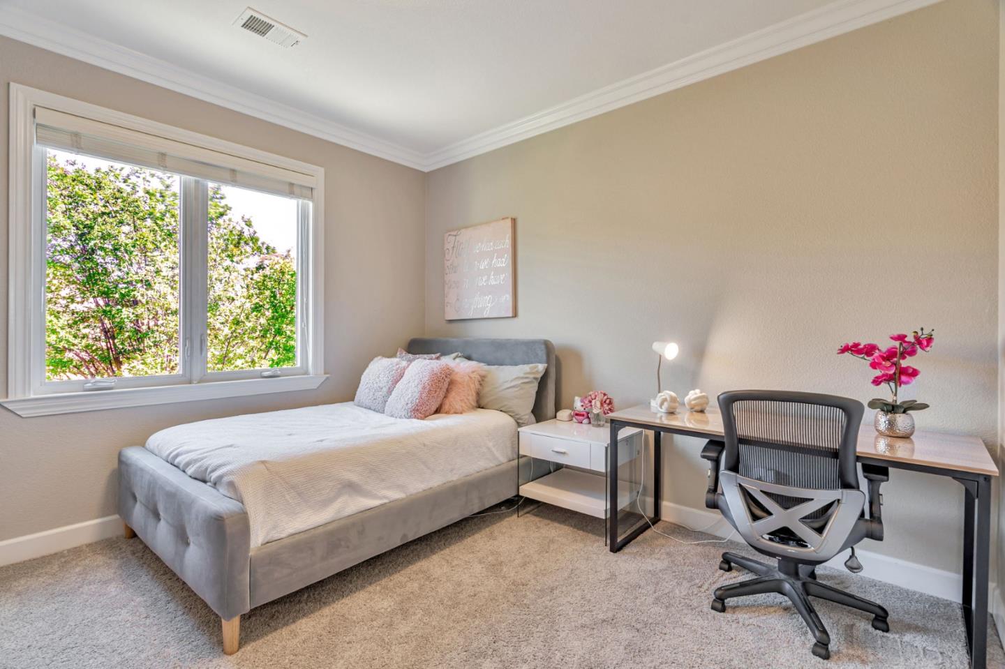 Detail Gallery Image 44 of 77 For 5978 Gleneagles Cir, San Jose,  CA 95138 - 5 Beds | 4/1 Baths