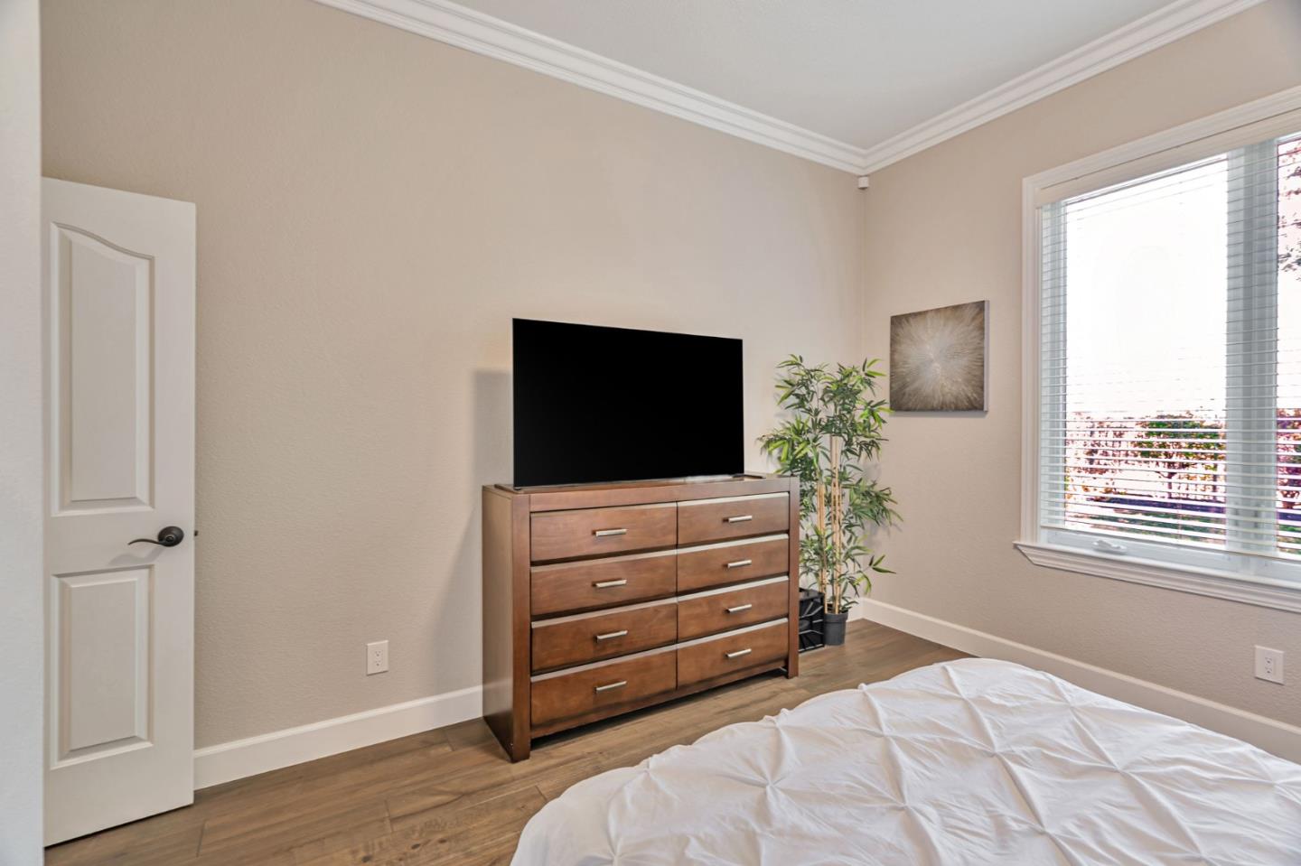 Detail Gallery Image 50 of 77 For 5978 Gleneagles Cir, San Jose,  CA 95138 - 5 Beds | 4/1 Baths