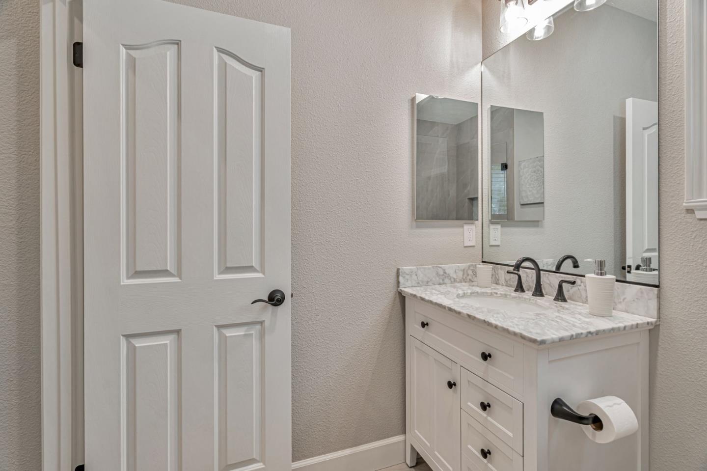 Detail Gallery Image 52 of 77 For 5978 Gleneagles Cir, San Jose,  CA 95138 - 5 Beds | 4/1 Baths