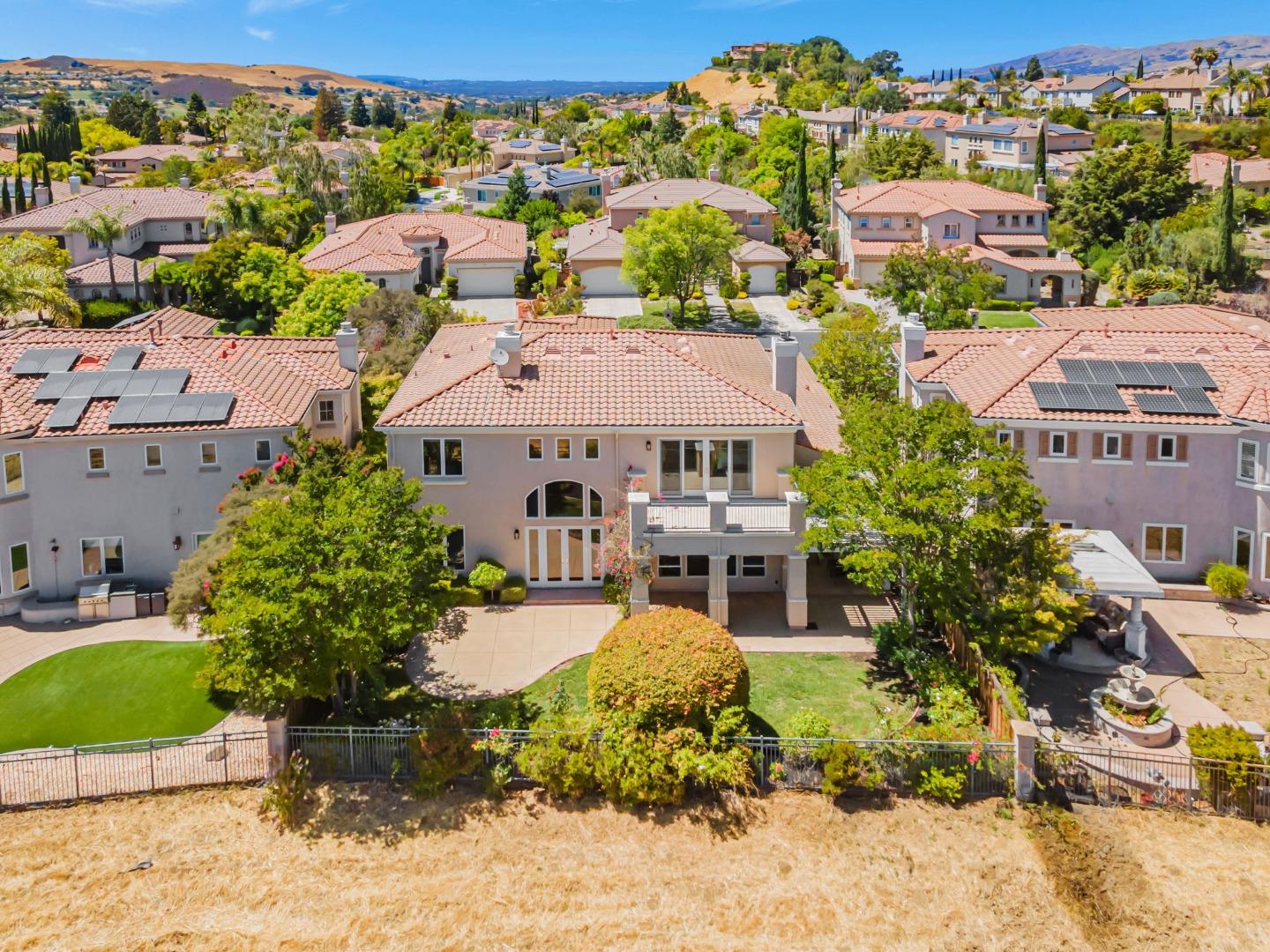 Detail Gallery Image 71 of 77 For 5978 Gleneagles Cir, San Jose,  CA 95138 - 5 Beds | 4/1 Baths