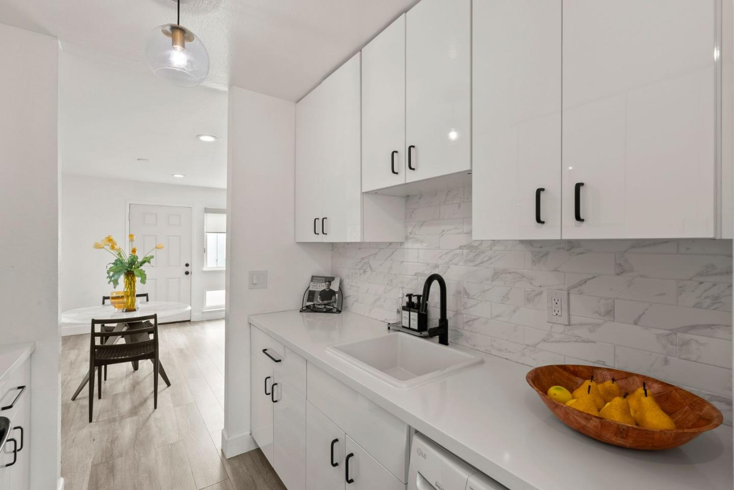 Detail Gallery Image 13 of 25 For 1919 Alameda De Las Pulgas #80,  San Mateo,  CA 94403 - 2 Beds | 1 Baths