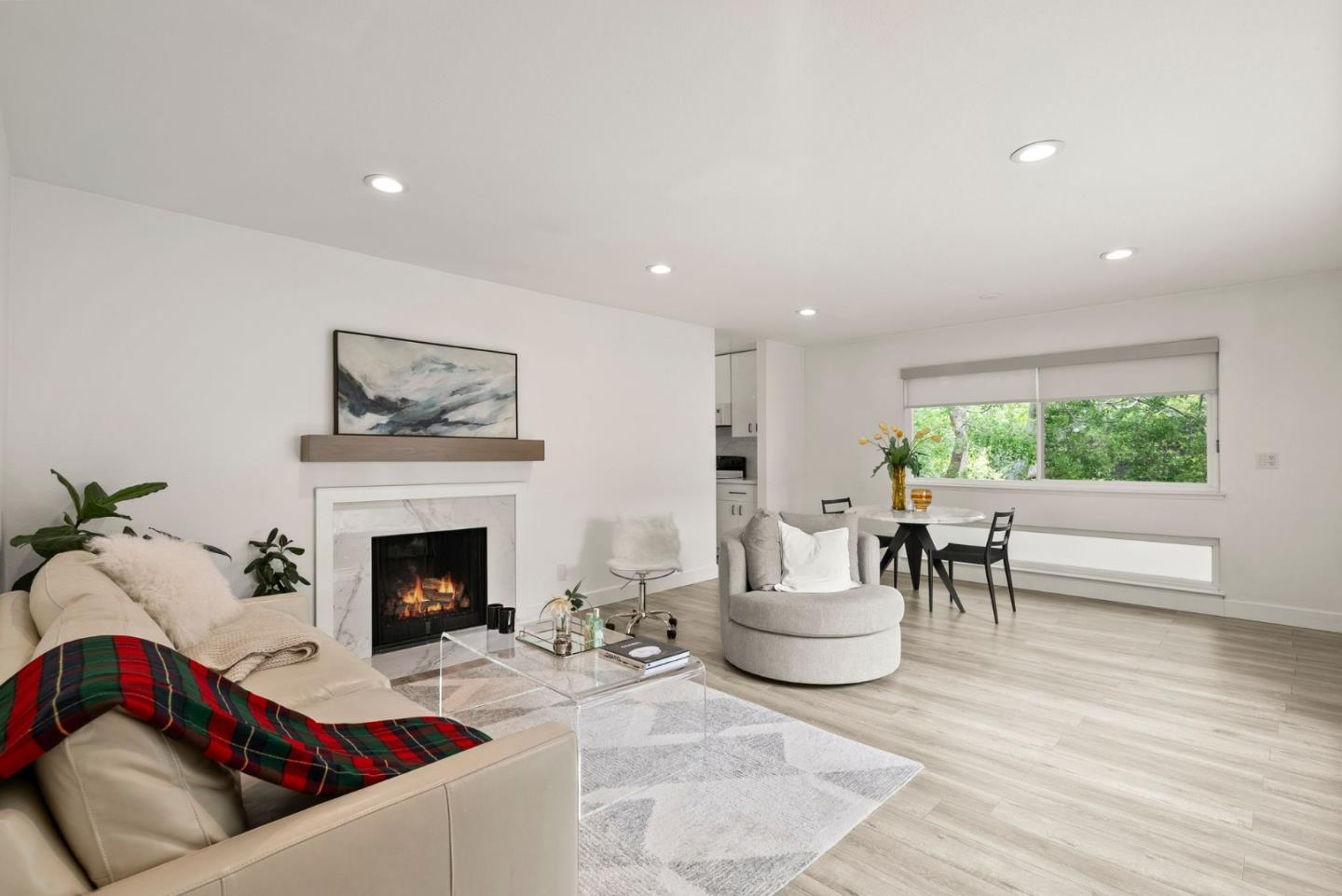 Detail Gallery Image 4 of 25 For 1919 Alameda De Las Pulgas #80,  San Mateo,  CA 94403 - 2 Beds | 1 Baths