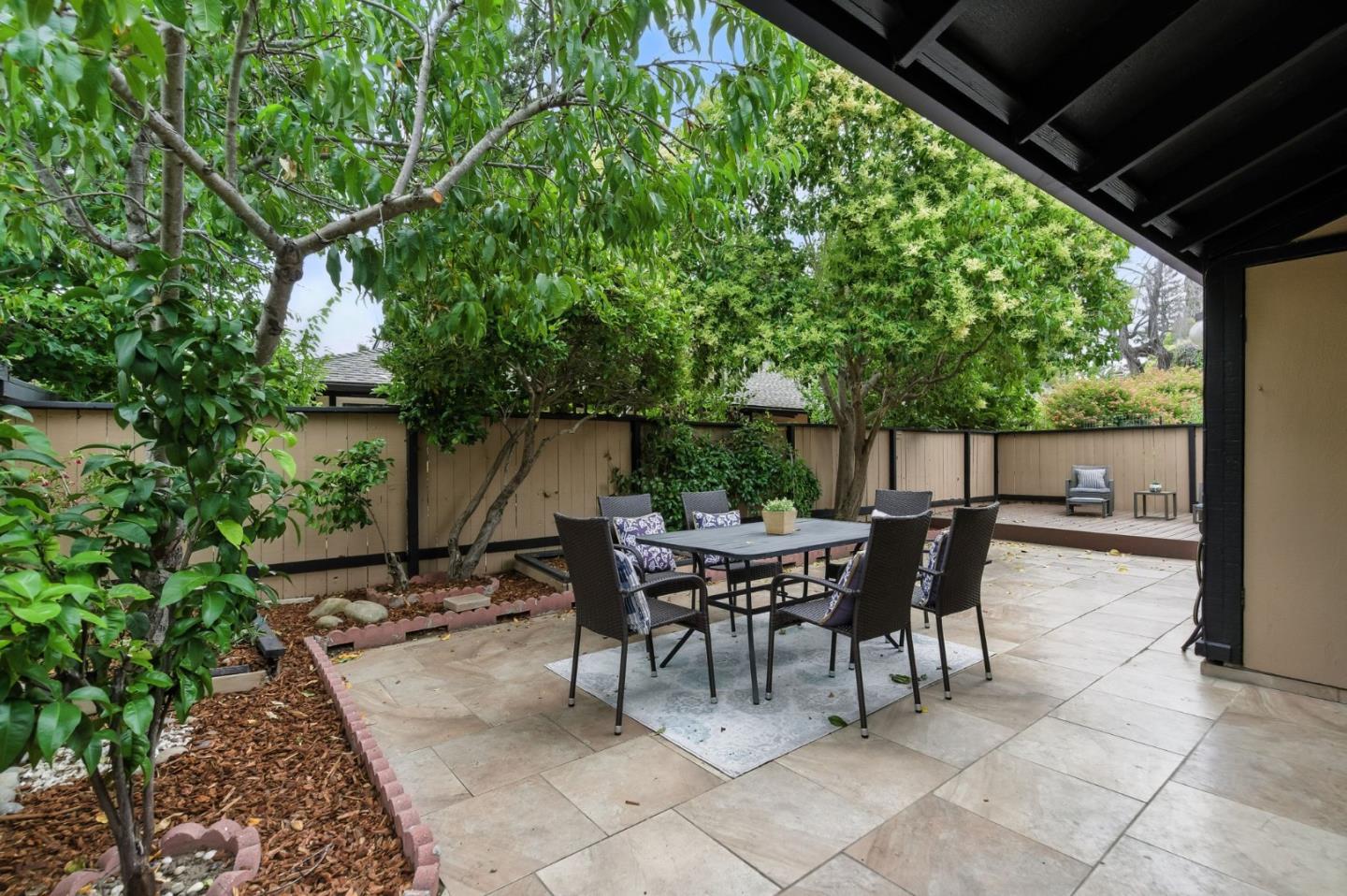 Detail Gallery Image 26 of 31 For 1180 Blackberry Ter, Sunnyvale,  CA 94087 - 2 Beds | 2 Baths