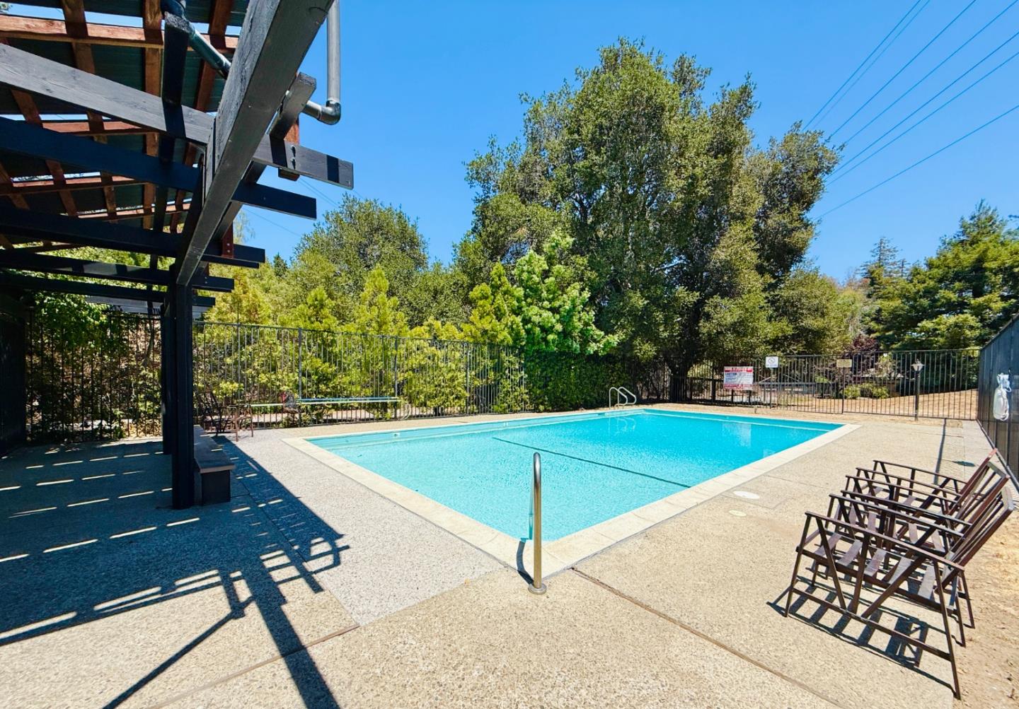 Detail Gallery Image 36 of 39 For 1180 Blackberry Ter, Sunnyvale,  CA 94087 - 2 Beds | 2 Baths