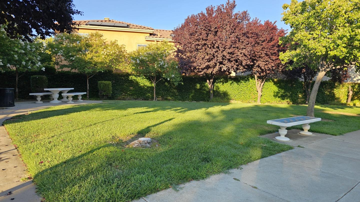Detail Gallery Image 30 of 30 For 357 Cortona Way, Brentwood,  CA 94513 - 3 Beds | 2/1 Baths