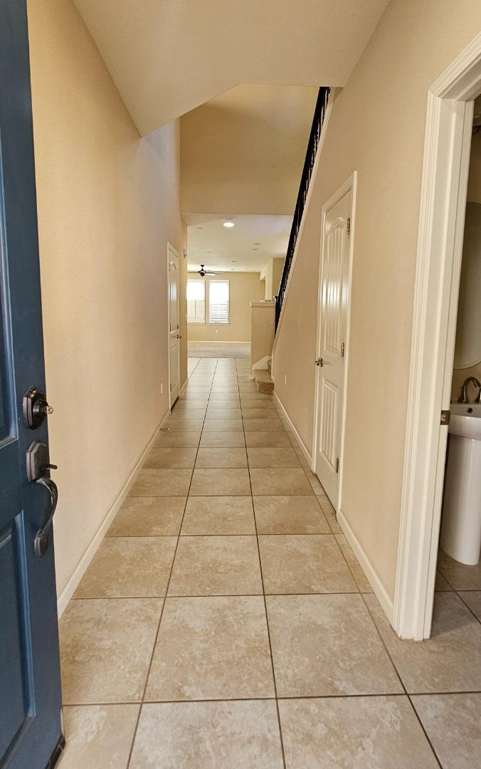Detail Gallery Image 6 of 17 For 357 Cortona Way, Brentwood,  CA 94513 - 3 Beds | 2/1 Baths