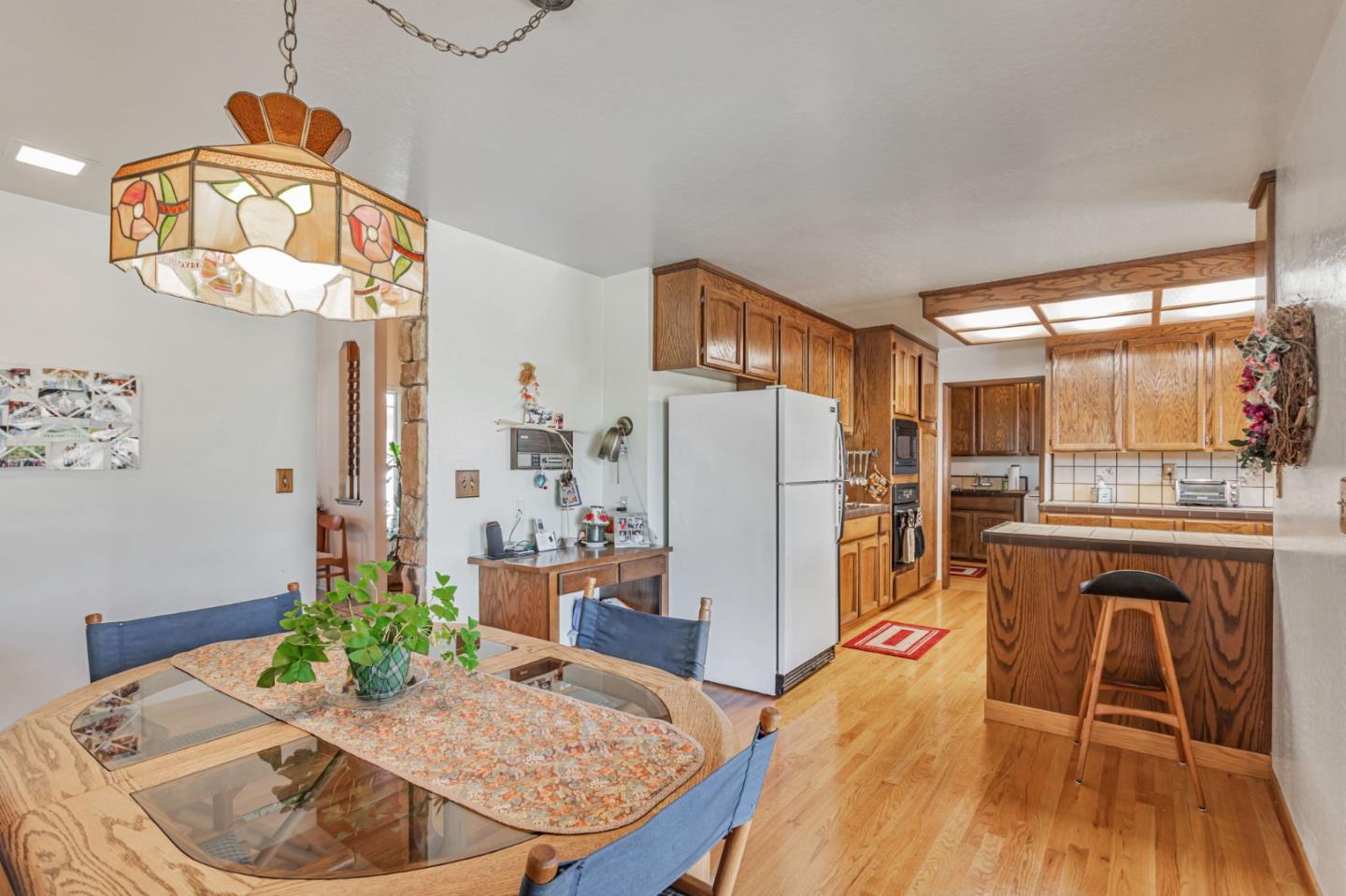 Detail Gallery Image 11 of 37 For 13170 Chaparral Rd, Morgan Hill,  CA 95037 - 4 Beds | 2/1 Baths