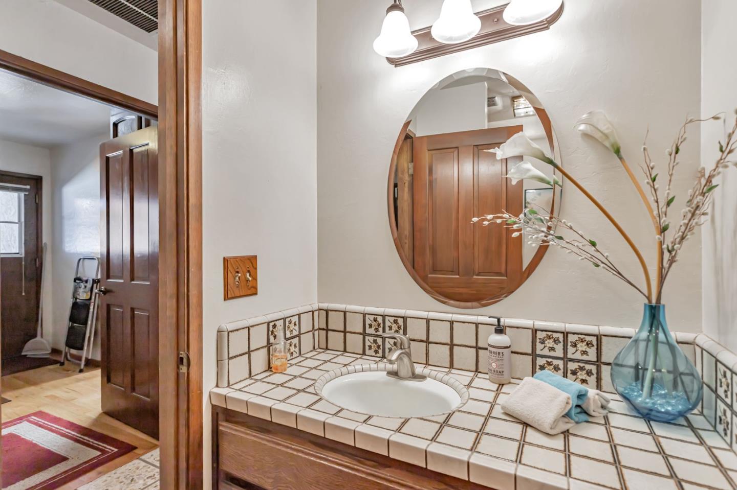 Detail Gallery Image 16 of 37 For 13170 Chaparral Rd, Morgan Hill,  CA 95037 - 4 Beds | 2/1 Baths