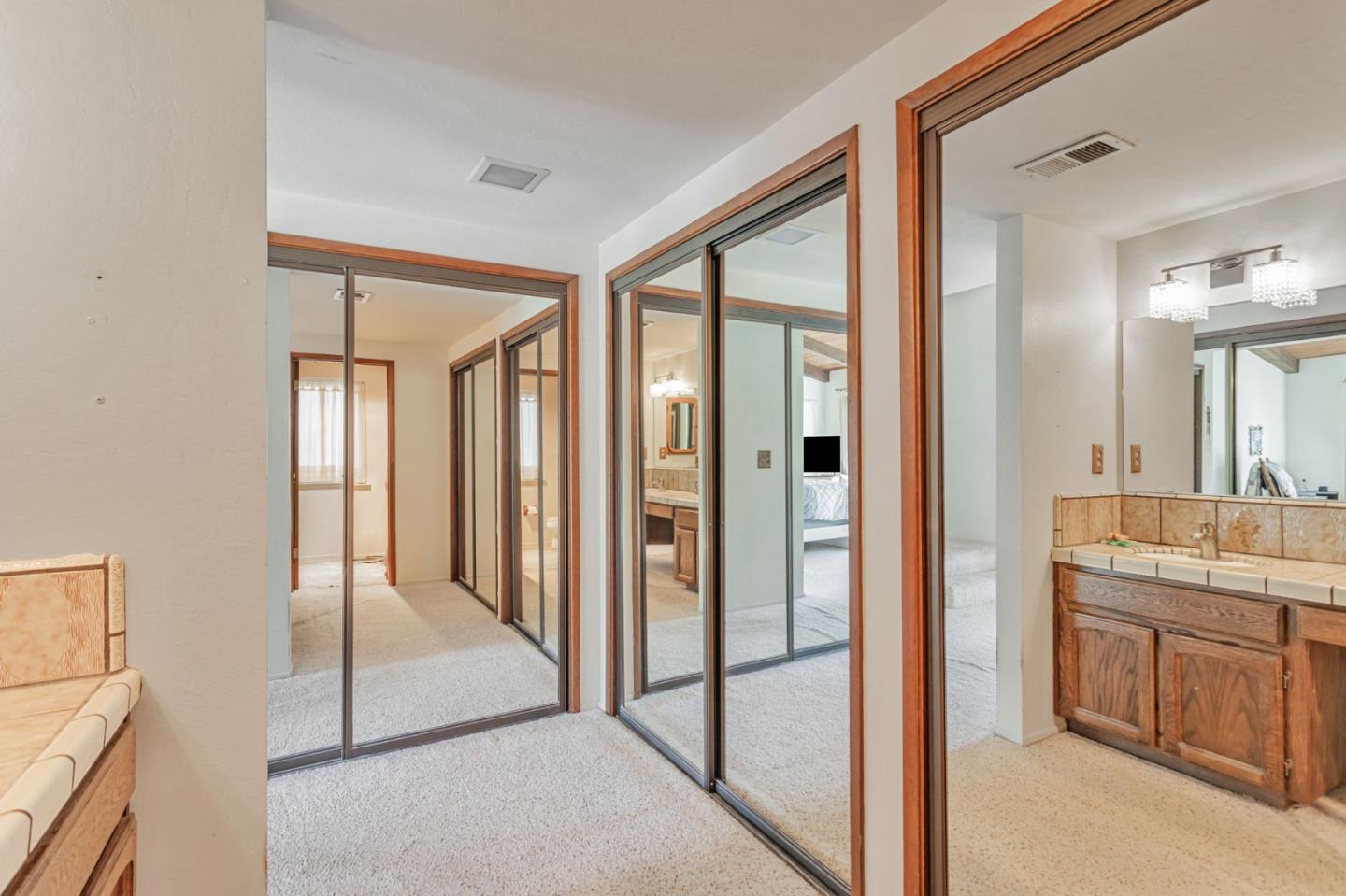 Detail Gallery Image 24 of 37 For 13170 Chaparral Rd, Morgan Hill,  CA 95037 - 4 Beds | 2/1 Baths
