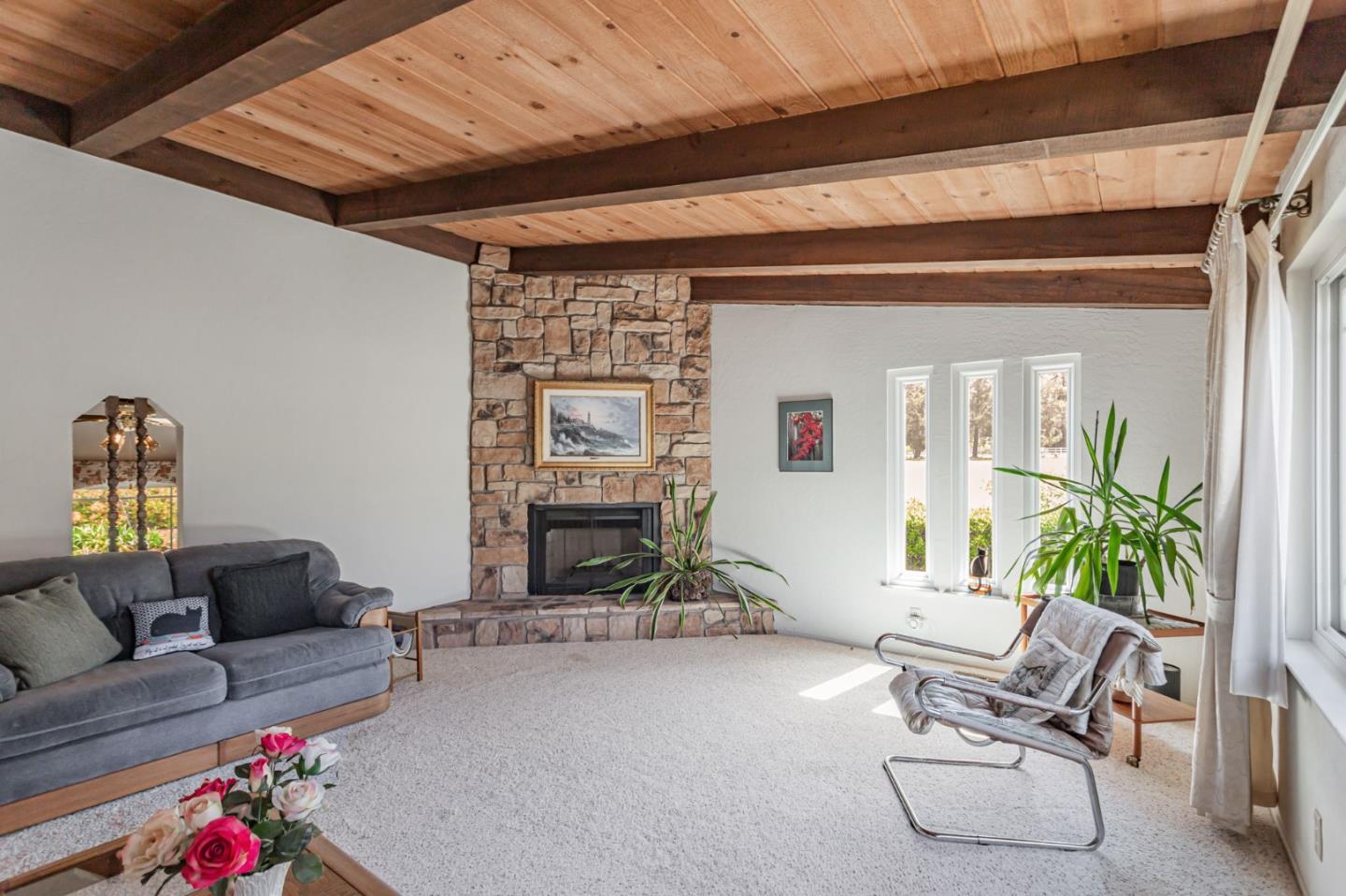Detail Gallery Image 8 of 37 For 13170 Chaparral Rd, Morgan Hill,  CA 95037 - 4 Beds | 2/1 Baths
