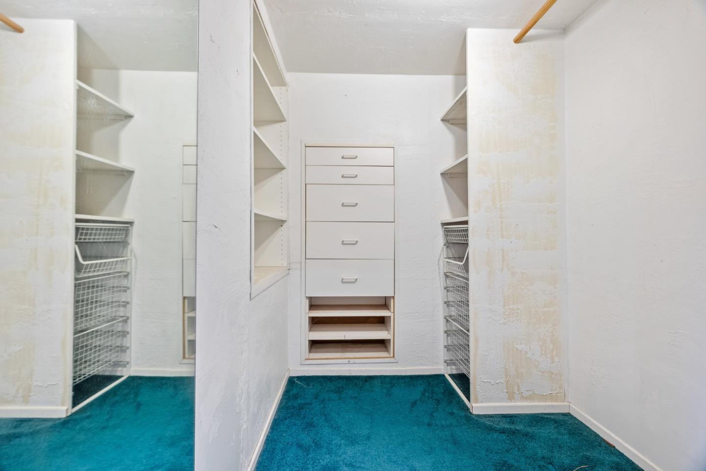Detail Gallery Image 19 of 67 For 1284 Amesti Rd, Corralitos,  CA 95076 - 3 Beds | 2/1 Baths
