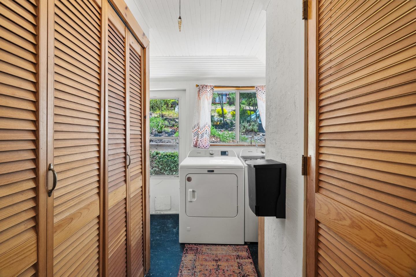 Detail Gallery Image 22 of 67 For 1284 Amesti Rd, Corralitos,  CA 95076 - 3 Beds | 2/1 Baths