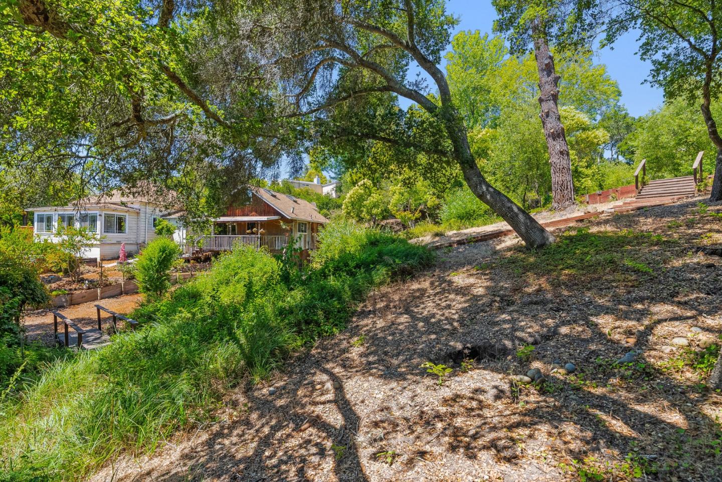Detail Gallery Image 45 of 67 For 1284 Amesti Rd, Corralitos,  CA 95076 - 3 Beds | 2/1 Baths