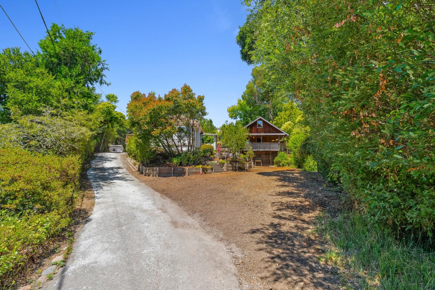 Detail Gallery Image 49 of 67 For 1284 Amesti Rd, Corralitos,  CA 95076 - 3 Beds | 2/1 Baths
