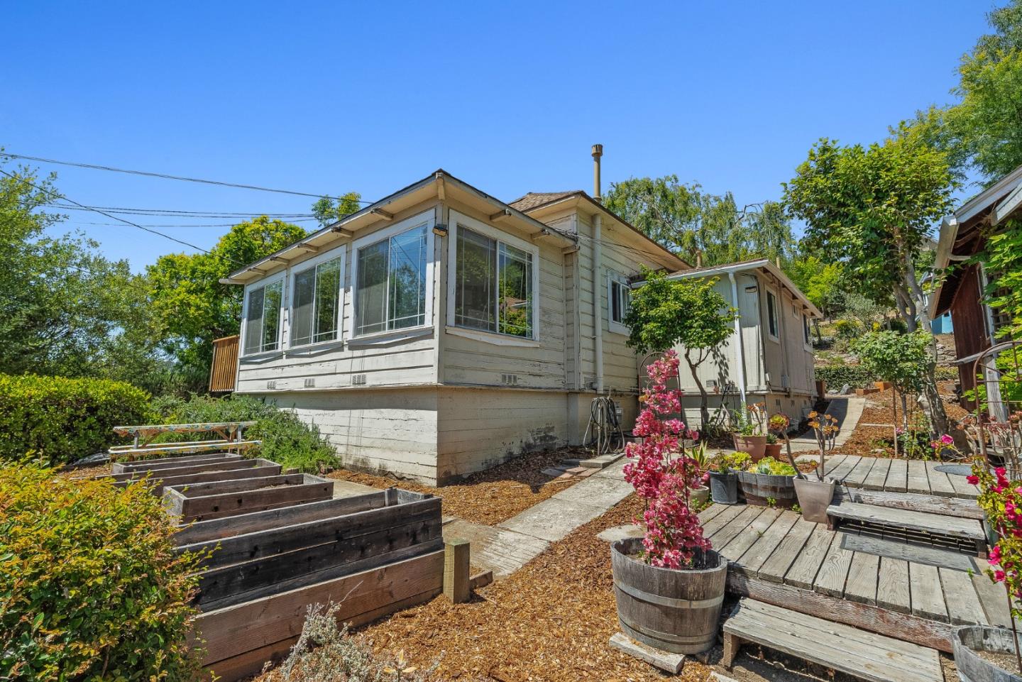Detail Gallery Image 54 of 67 For 1284 Amesti Rd, Corralitos,  CA 95076 - 3 Beds | 2/1 Baths